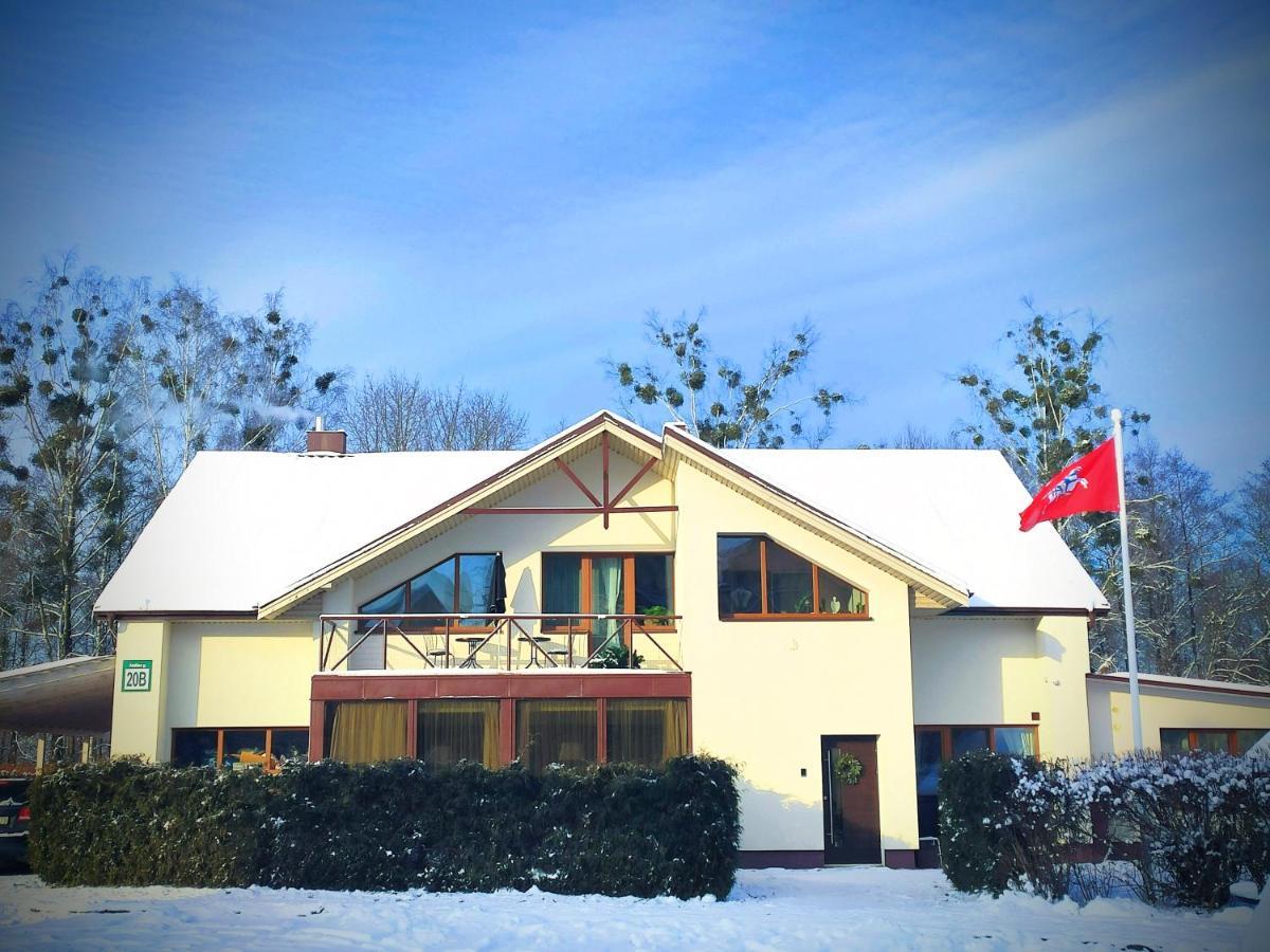 Family House Hotel Druskininkai Ngoại thất bức ảnh